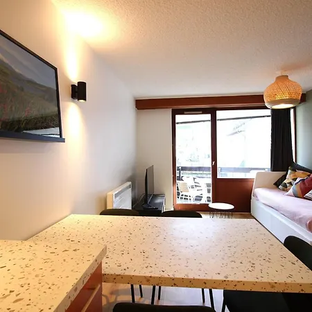 Bel T2 Avec Balcon Et Parking Au - Fr-1-608-271 *